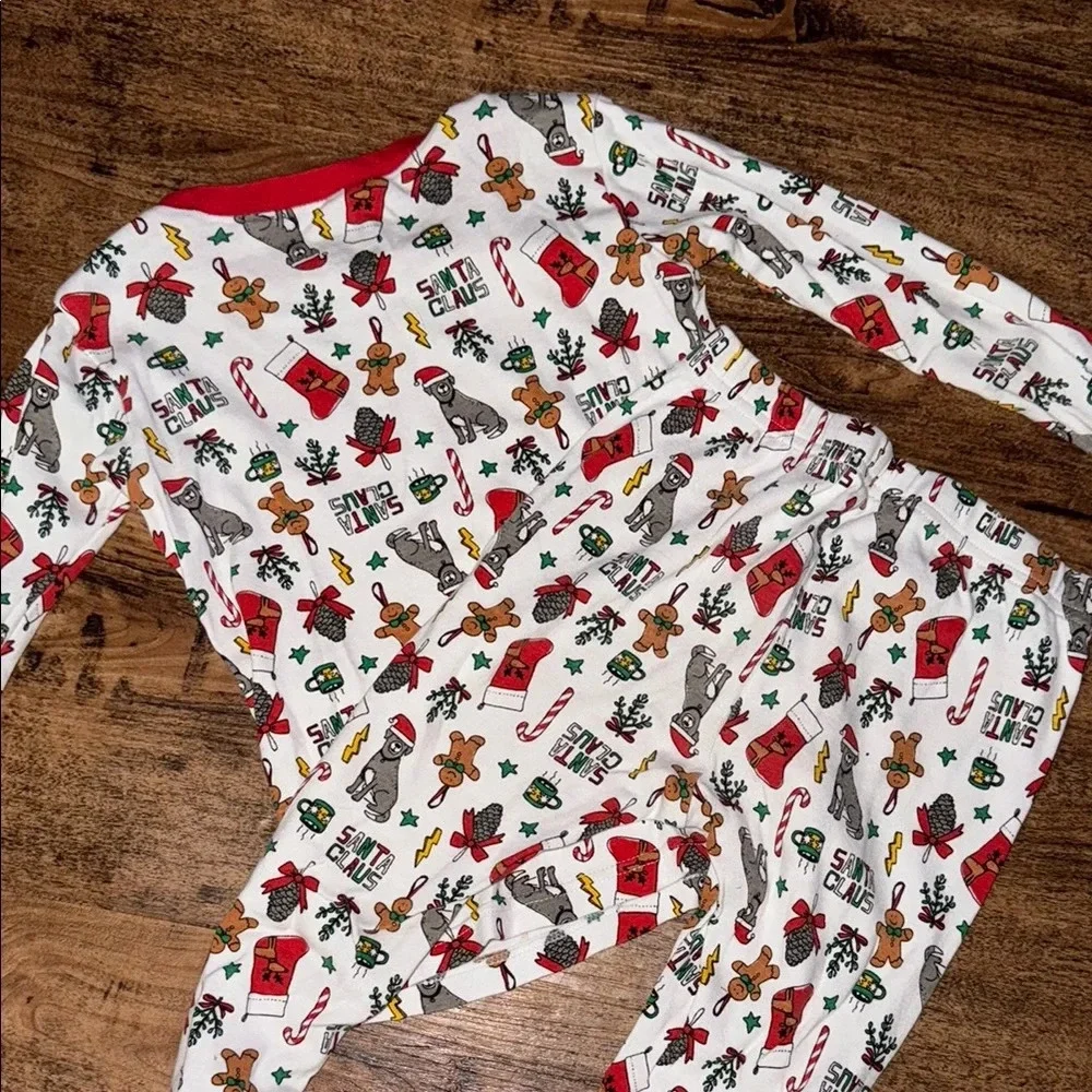 Carter's Kids Pajamas - Festive Print